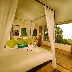 Ambong Rainforest Retreat Pantai Tengah (Langkawi)