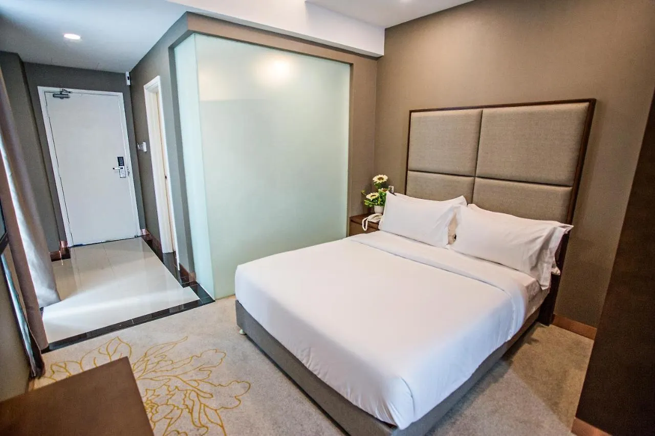 Grand Flora Hotel Melaka 3*,